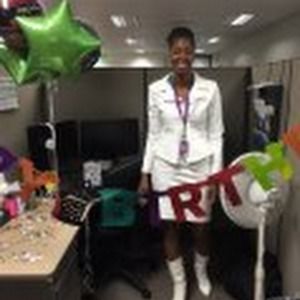 Meet your Posher, Josette